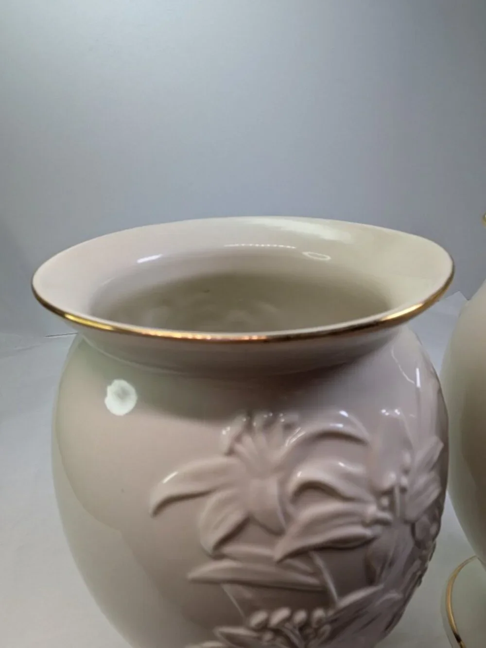 Lenox Masterpiece Collection Embossed Daylily Pedestal Vases - Pair of 2